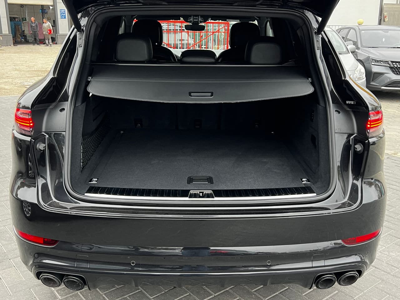 2019 Porsche Cayenne E-Hybrid — Miniatură 20