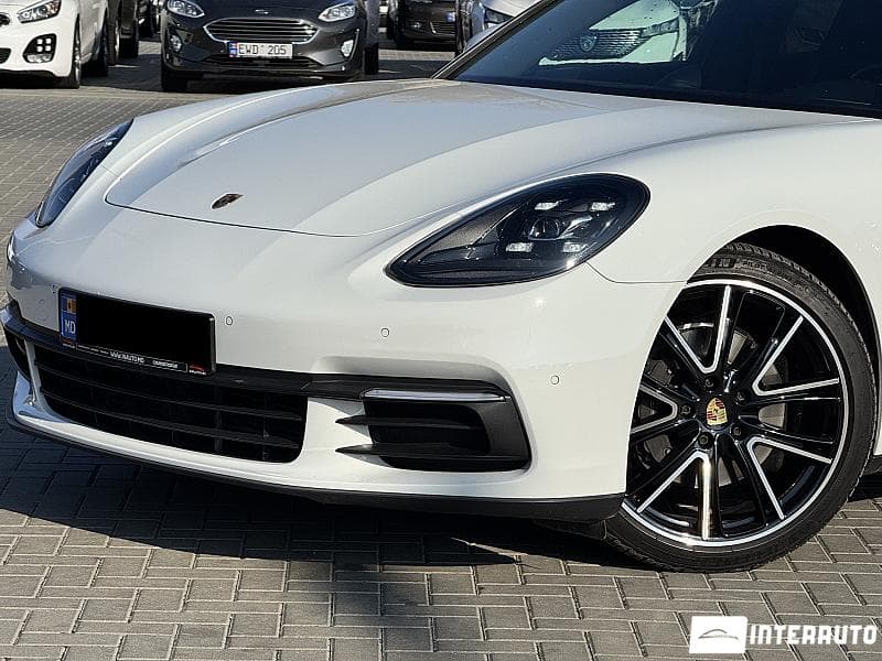 2018 Porsche Panamera — Miniatură 5