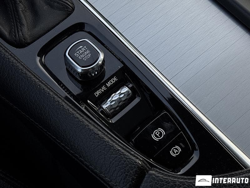 2017 Volvo XC 90 — Miniatură 13