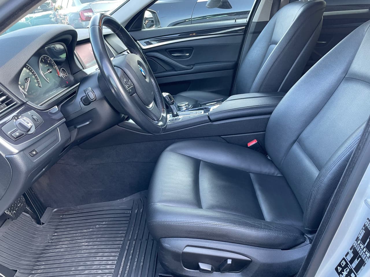 2015 BMW 520 — Miniatură 5