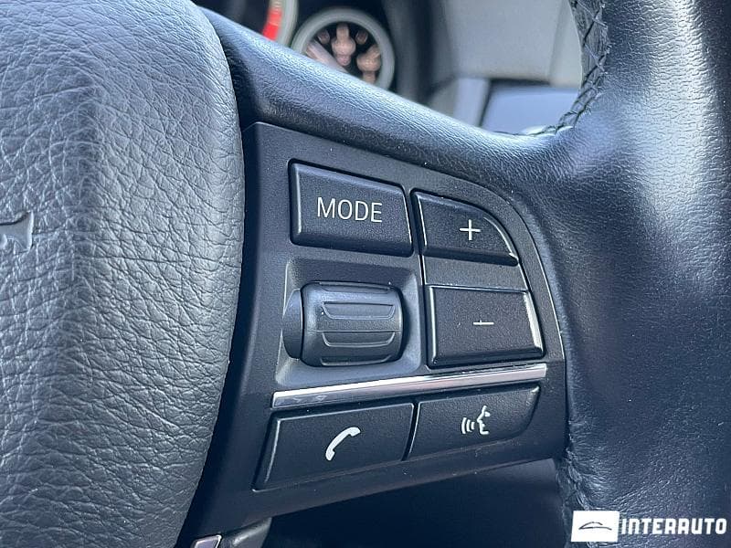 2015 BMW 520 — Miniatură 10