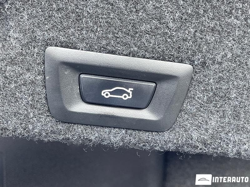 2015 BMW 520 — Miniatură 21