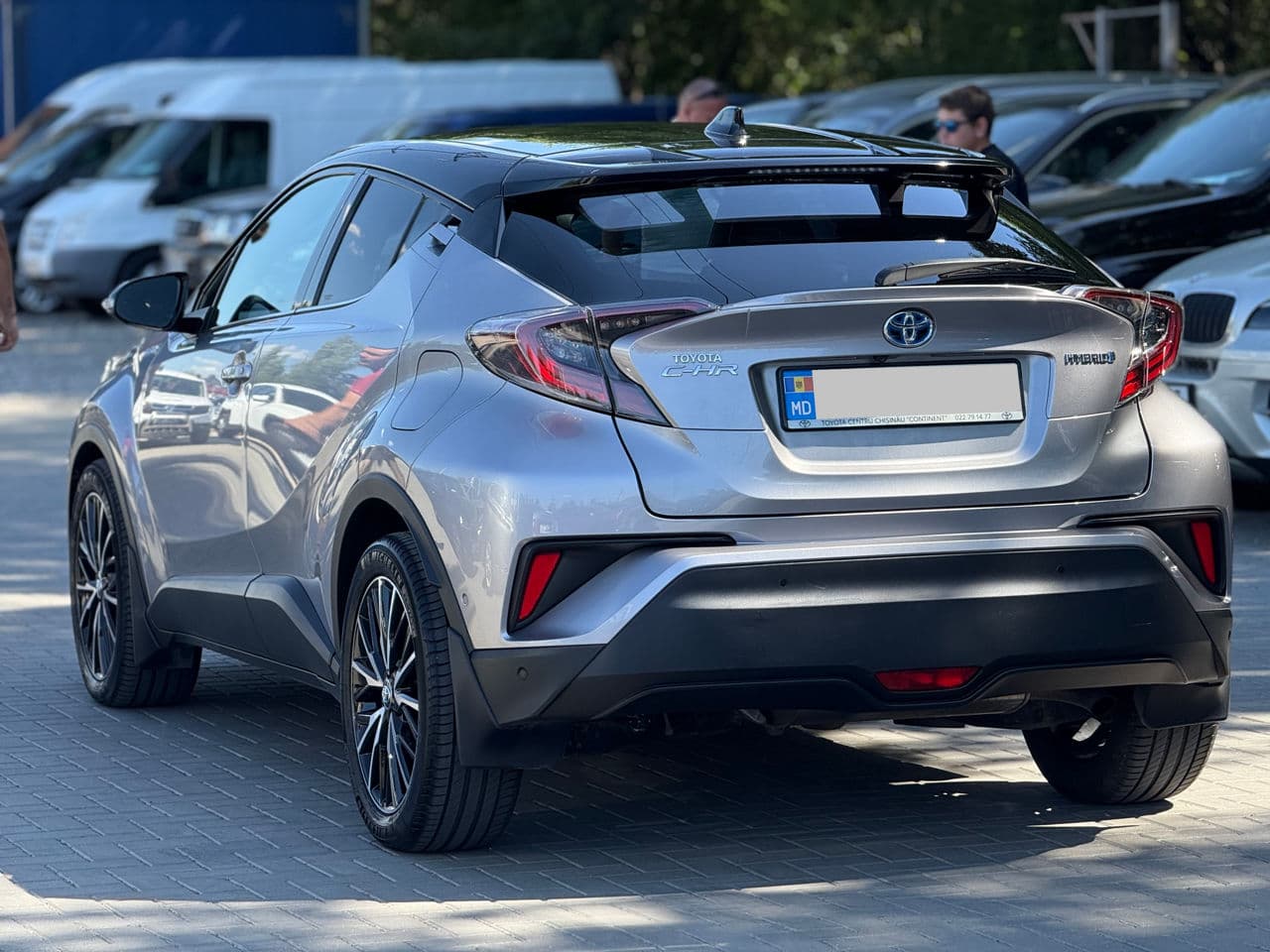 2017 Toyota C-HR — Miniatură 4
