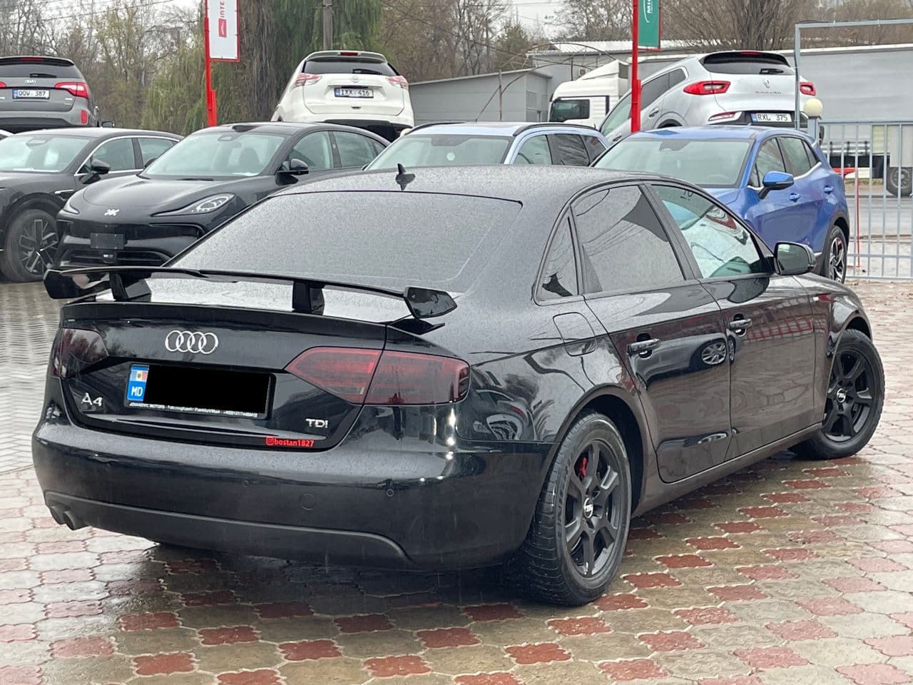 2011 Audi A4 — Miniatură 3