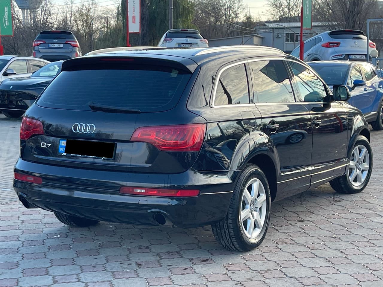 2011 Audi Q7 — Miniatură 3