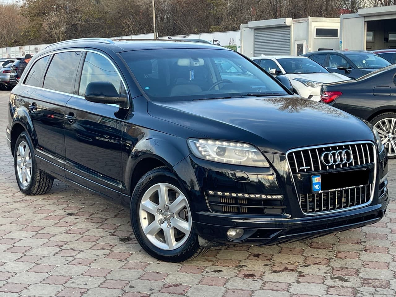 2011 Audi Q7 — Miniatură 4