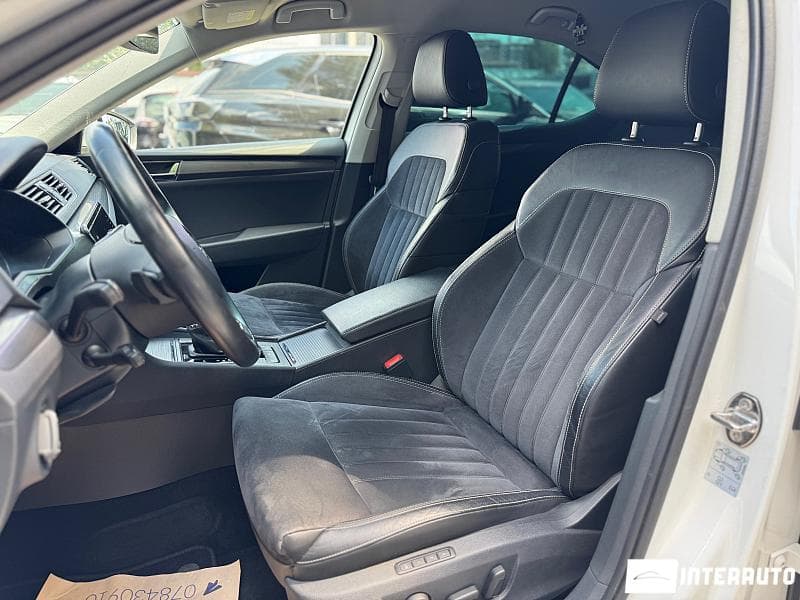 2020 Skoda Superb — Miniatură 6