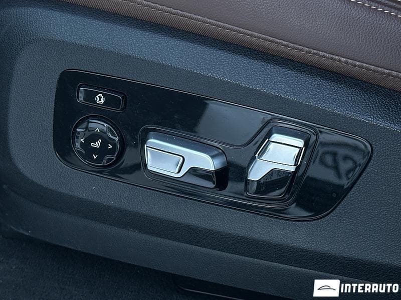 2019 BMW X5 4.0i — Miniatură 23