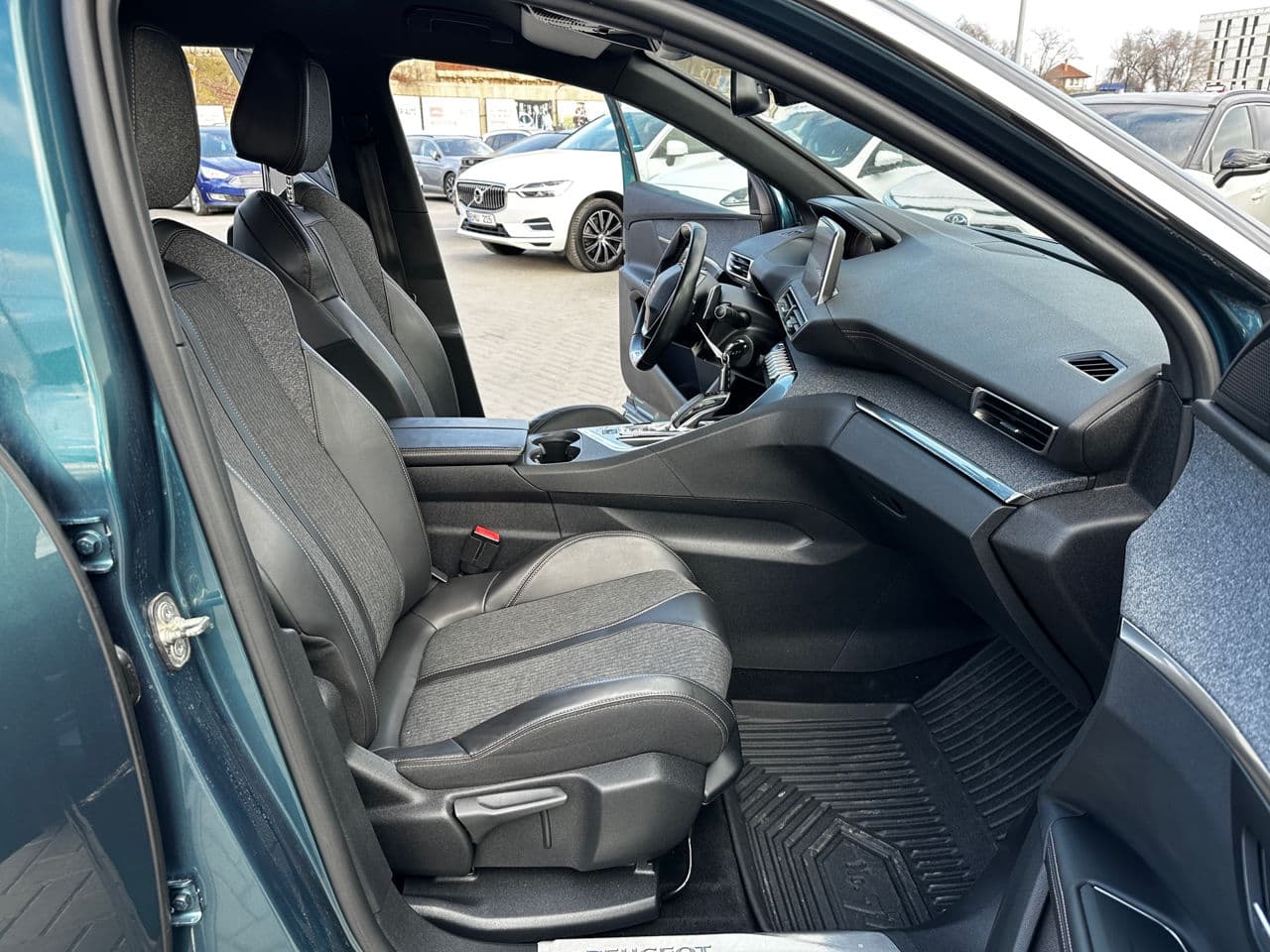 Peugeot 5008 2018 — Миниатюра 15