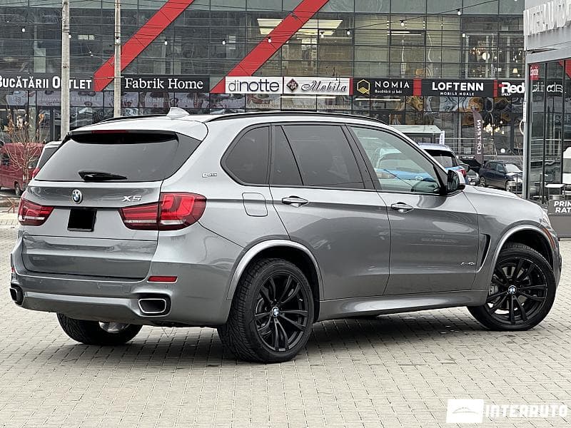2017 BMW X5 4.0e — Miniatură 4