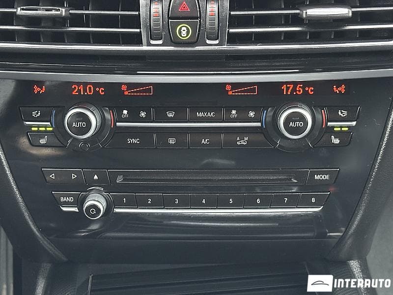 2017 BMW X5 4.0e — Miniatură 11