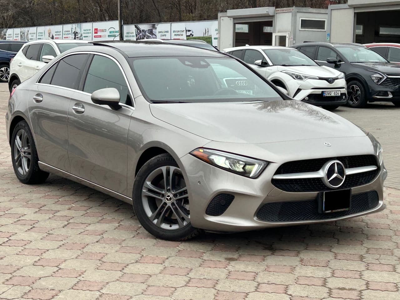 2020 Mercedes A 220 — Miniatură 4