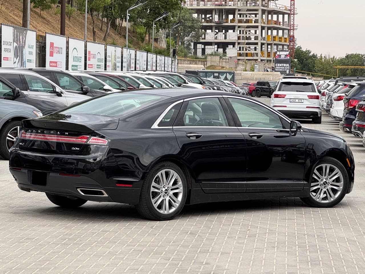 Lincoln MKZ 2013 — Миниатюра 3