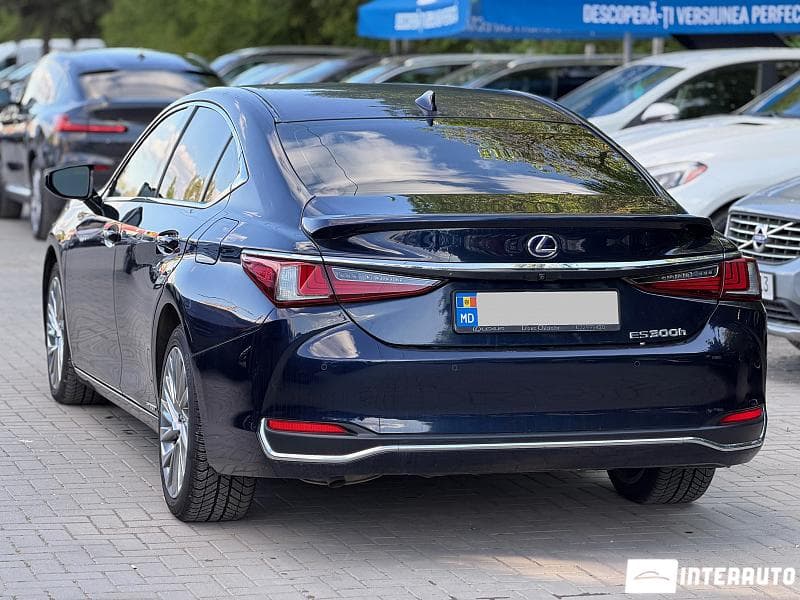 2022 Lexus ES 300h — Miniatură 4