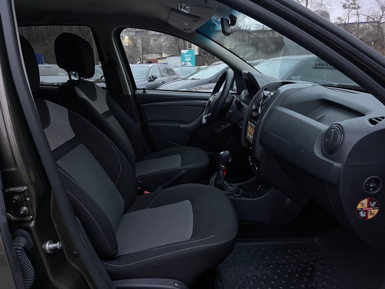 Dacia Duster 2017 — Миниатюра 13
