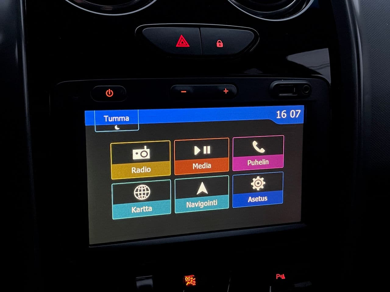 Dacia Duster 2017 — Миниатюра 10