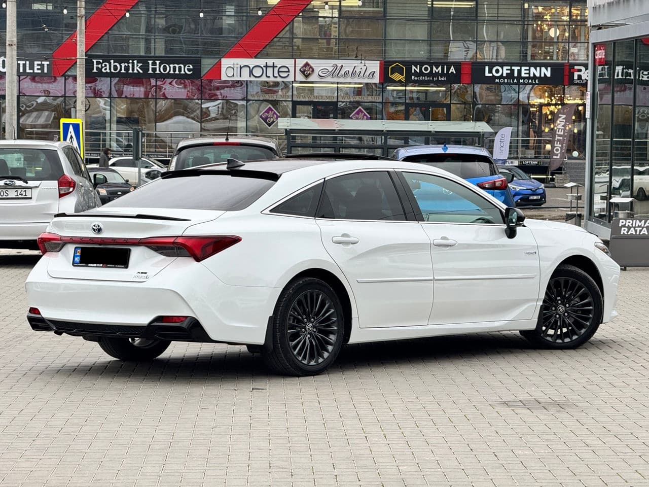 2020 Toyota Avalon — Miniatură 4