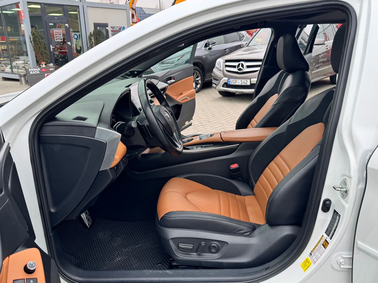 2020 Toyota Avalon — Miniatură 7