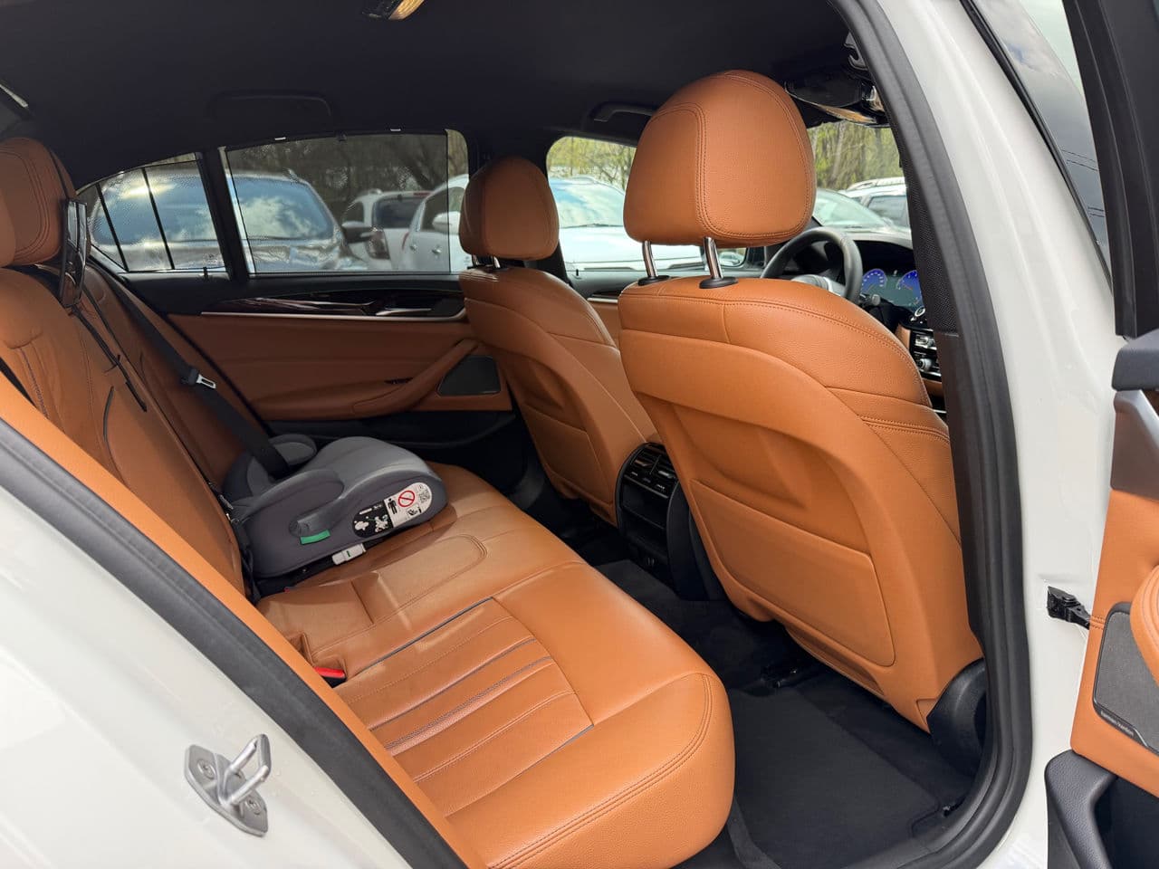 2019 BMW 530 — Miniatură 21