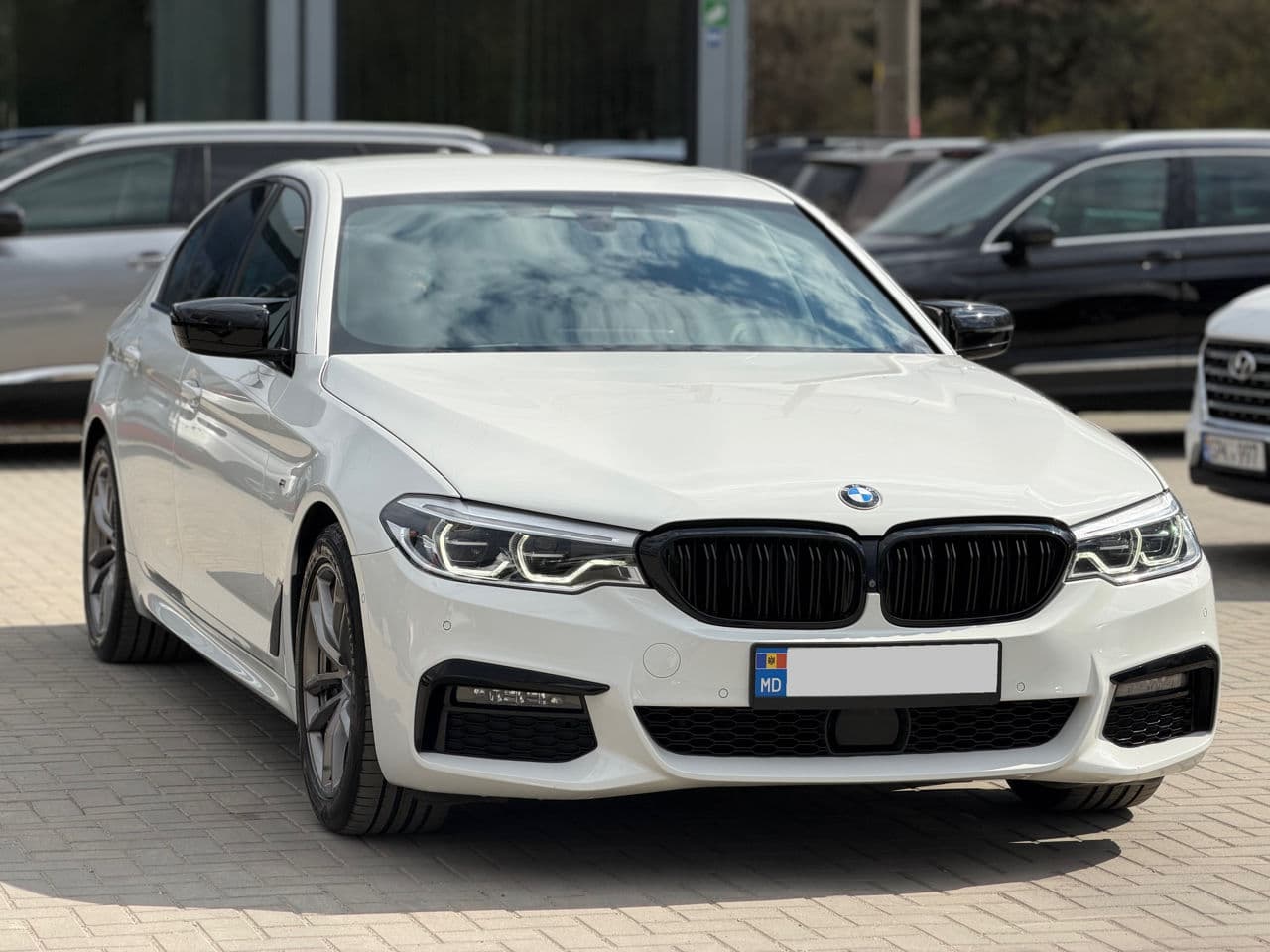 2019 BMW 530 — Miniatură 3