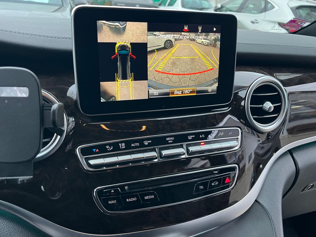 2018 Mercedes V 250 — Miniatură 13
