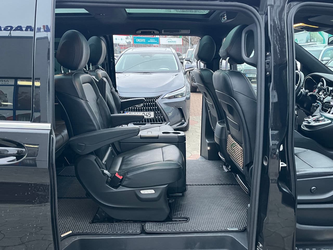 2018 Mercedes V 250 — Miniatură 20