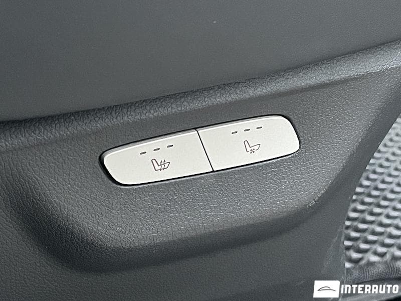 2018 Mercedes V 250 — Miniatură 21