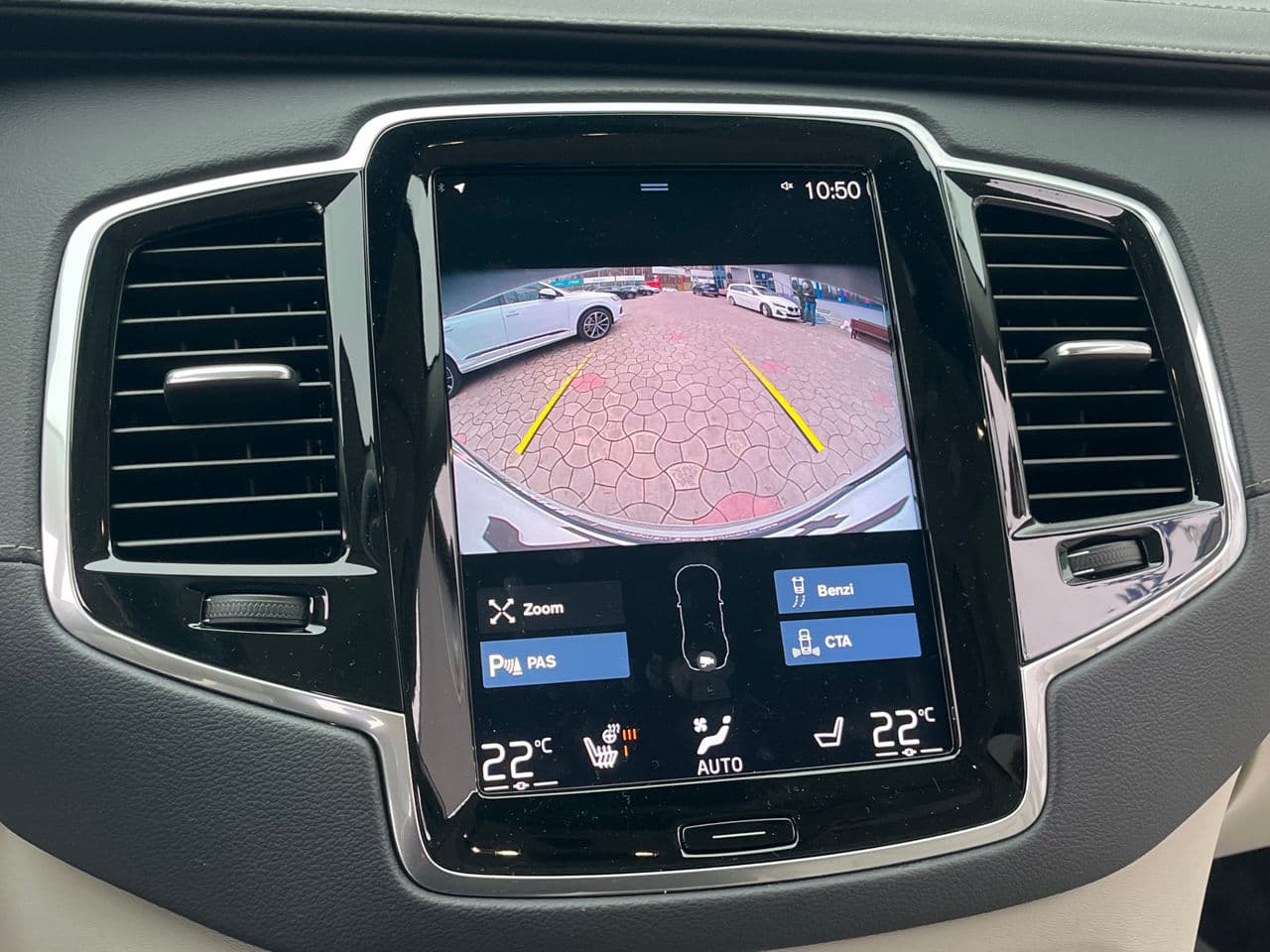 Volvo XC 90 2022 — Миниатюра 14
