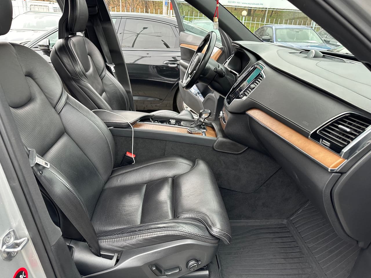 Volvo XC 90 2017 — Миниатюра 5