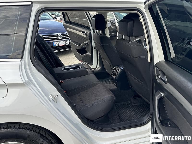2015 Volkswagen Passat — Miniatură 15