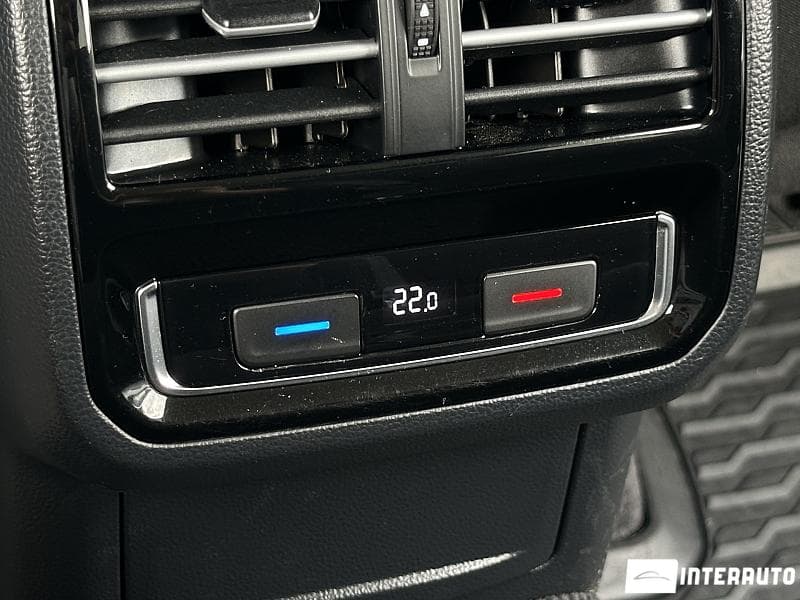 2015 Volkswagen Passat — Miniatură 14