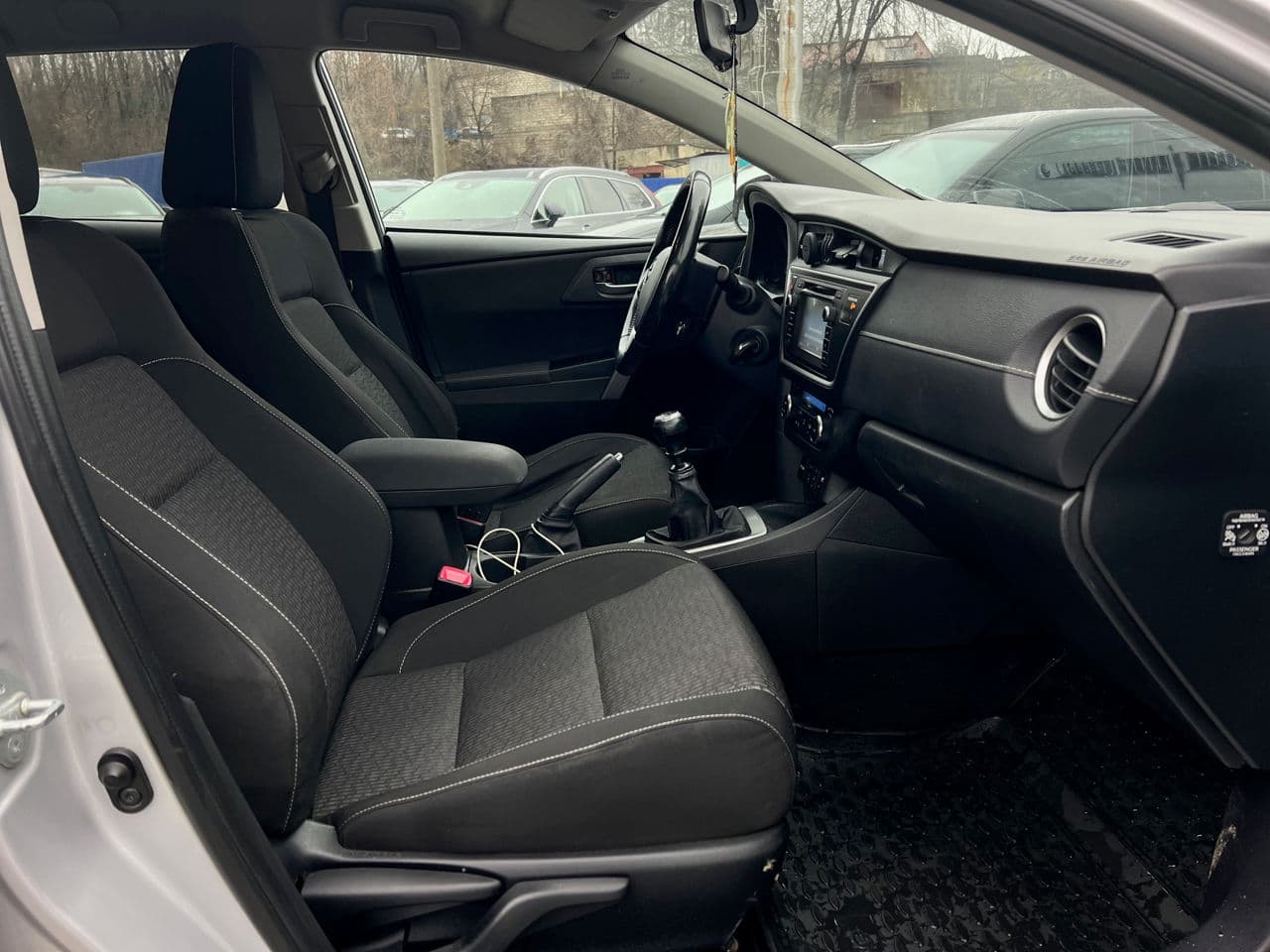 2014 Toyota Auris — Miniatură 15