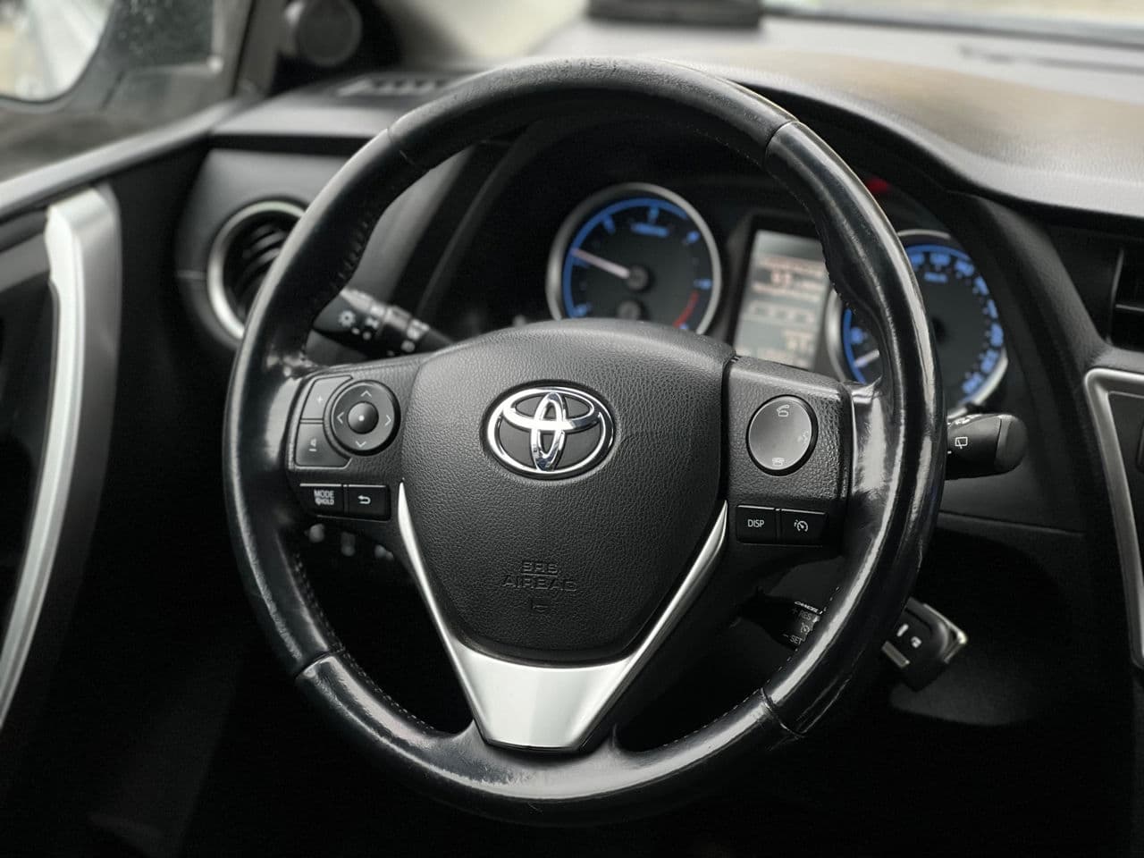 2014 Toyota Auris — Miniatură 9