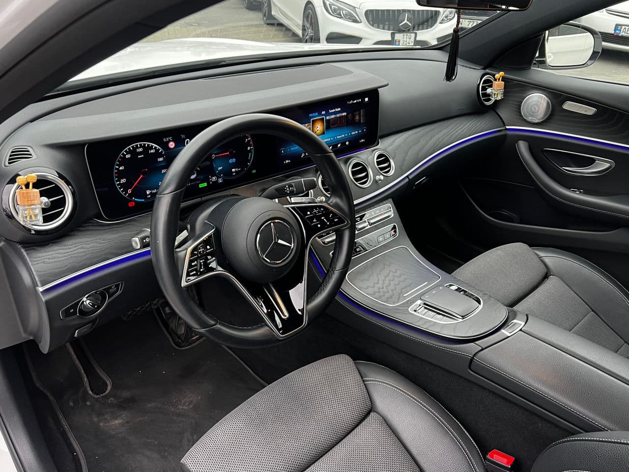 Mercedes E 300e 2020 — Миниатюра 8