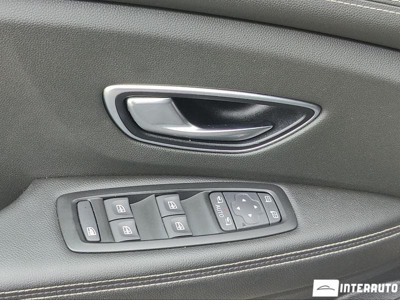 2017 Renault Scenic — Miniatură 13