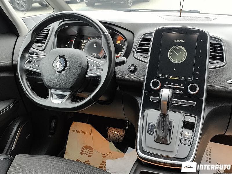2017 Renault Scenic — Miniatură 10