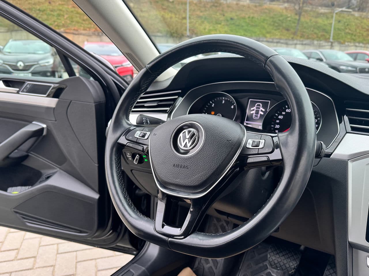 2018 Volkswagen Passat — Miniatură 7