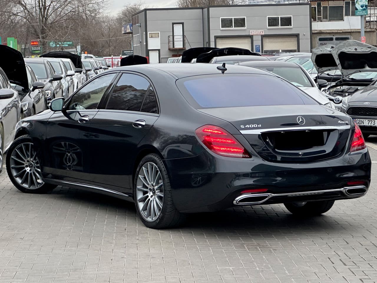 2017 Mercedes S 400 — Miniatură 2