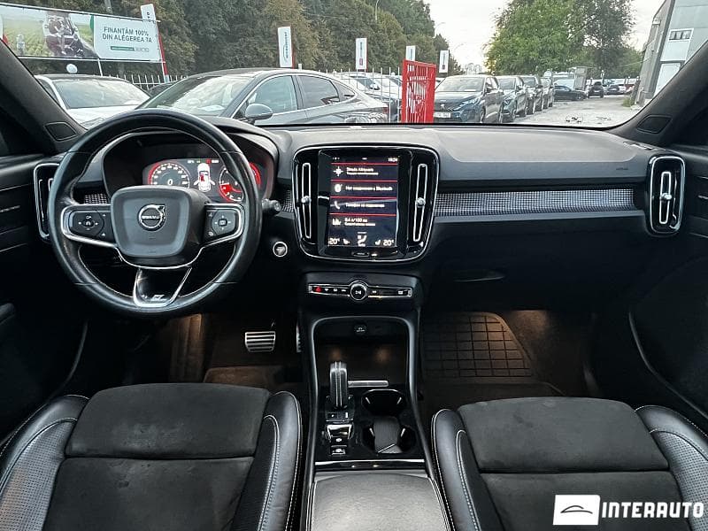 Volvo XC 40 2018 — Миниатюра 8