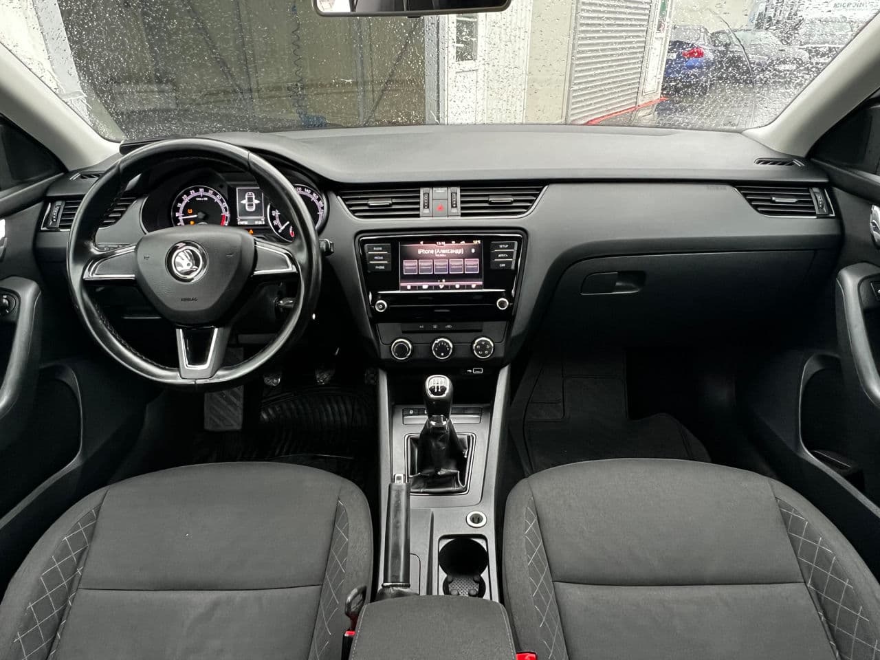 2018 Skoda Octavia — Miniatură 7