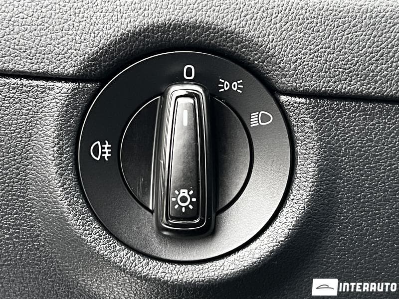 2018 Skoda Octavia — Miniatură 12