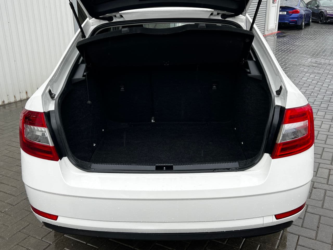 2018 Skoda Octavia — Miniatură 16