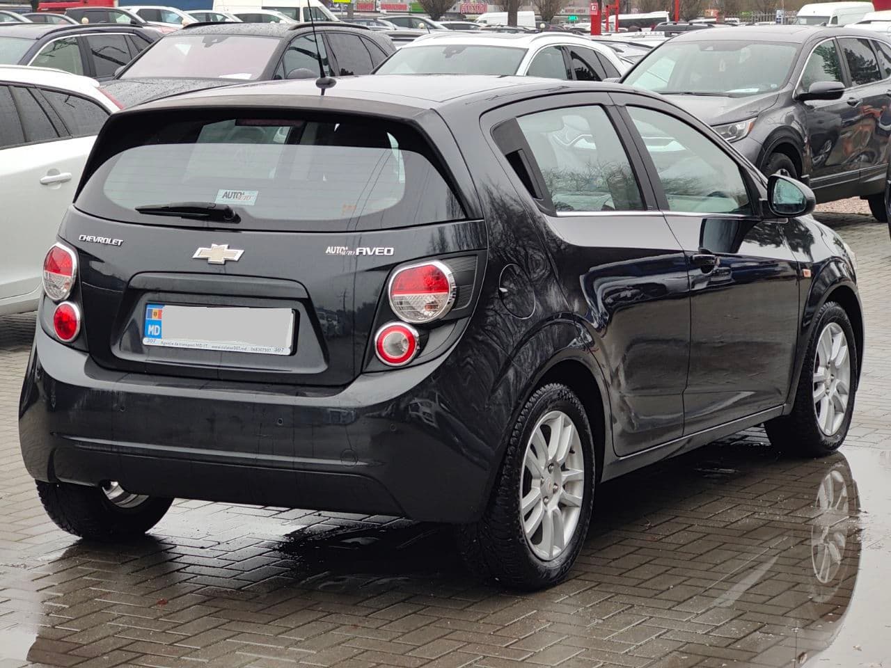 2011 Chevrolet Aveo — Miniatură 2