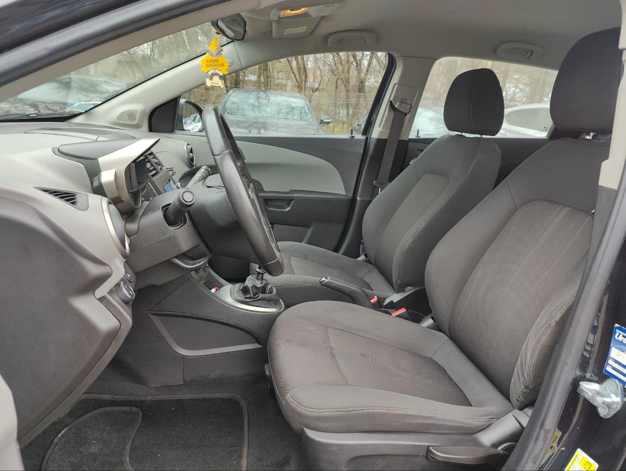 2011 Chevrolet Aveo — Miniatură 5