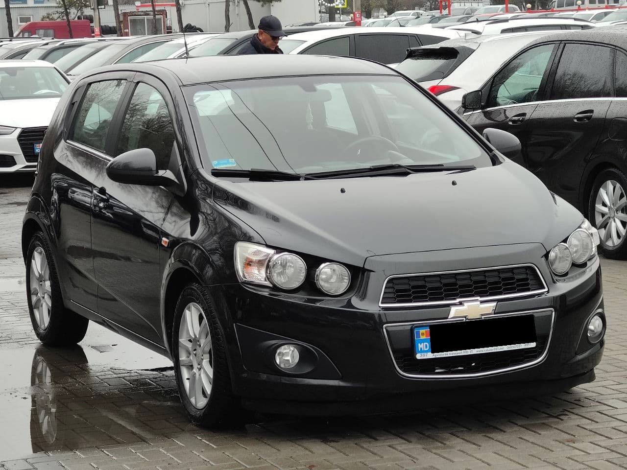 2011 Chevrolet Aveo — Miniatură 3