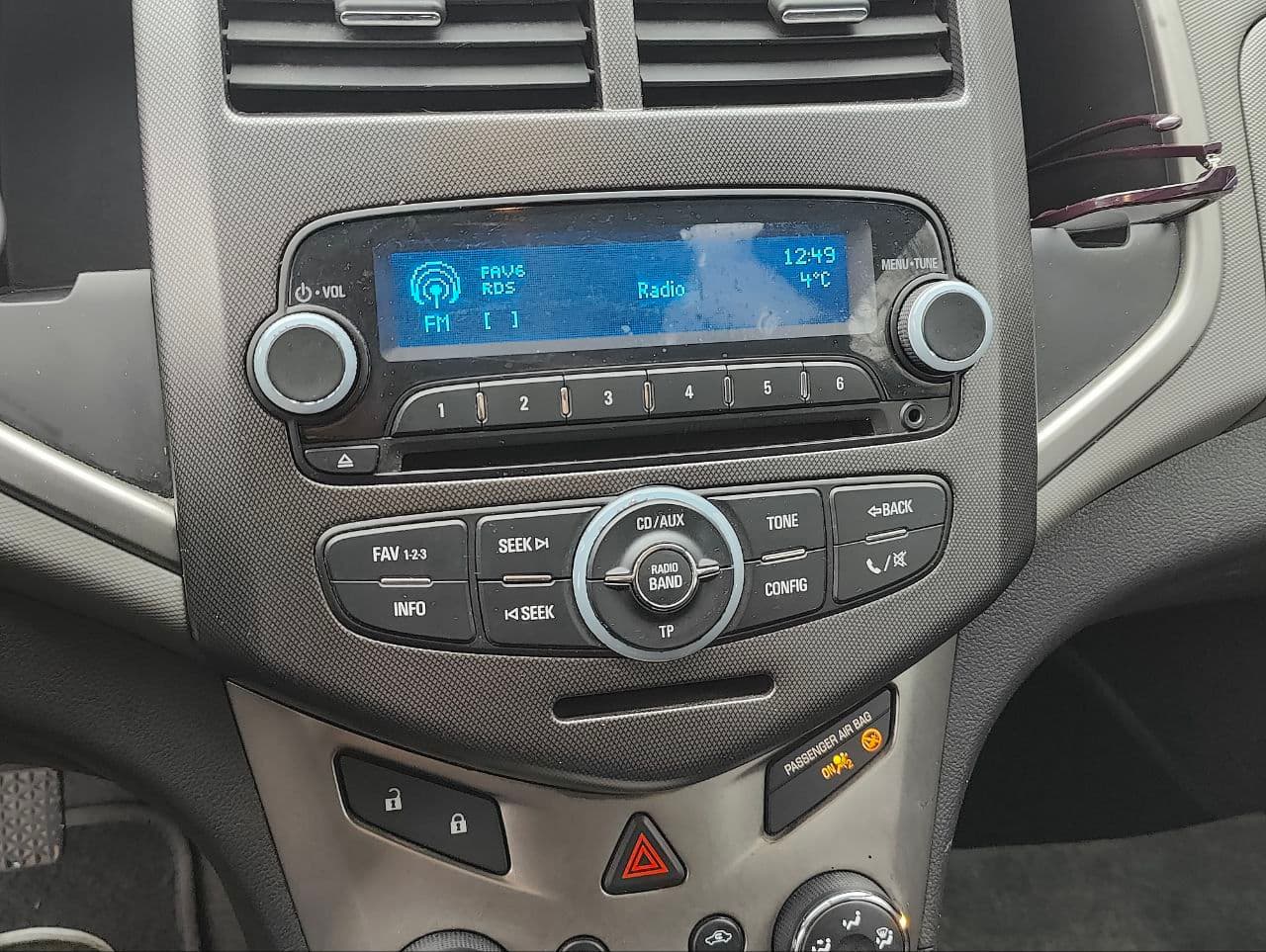 2011 Chevrolet Aveo — Miniatură 12