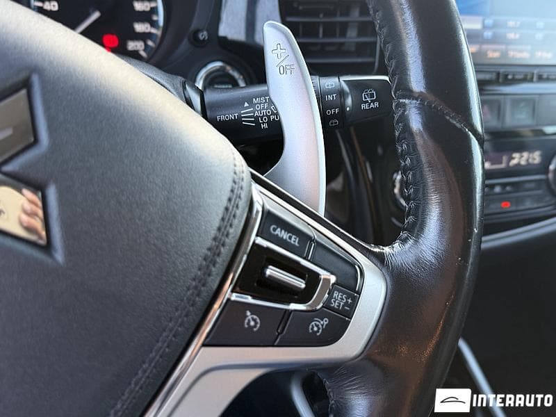 2015 Mitsubishi Outlander — Miniatură 12