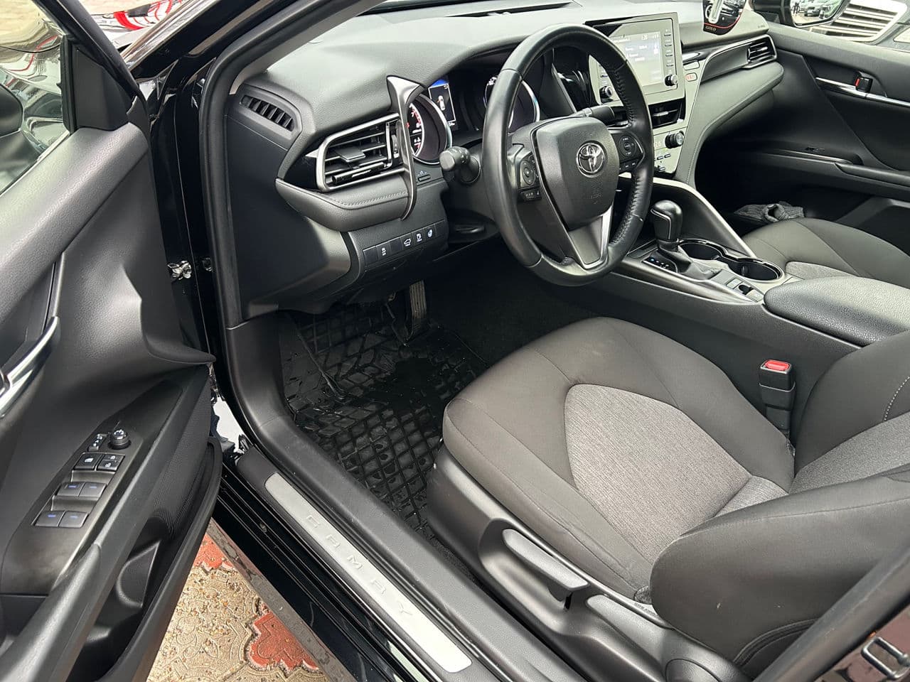 2021 Toyota Camry — Miniatură 5
