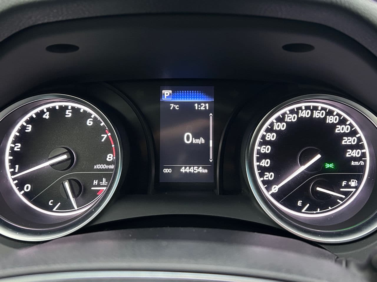 2021 Toyota Camry — Miniatură 11