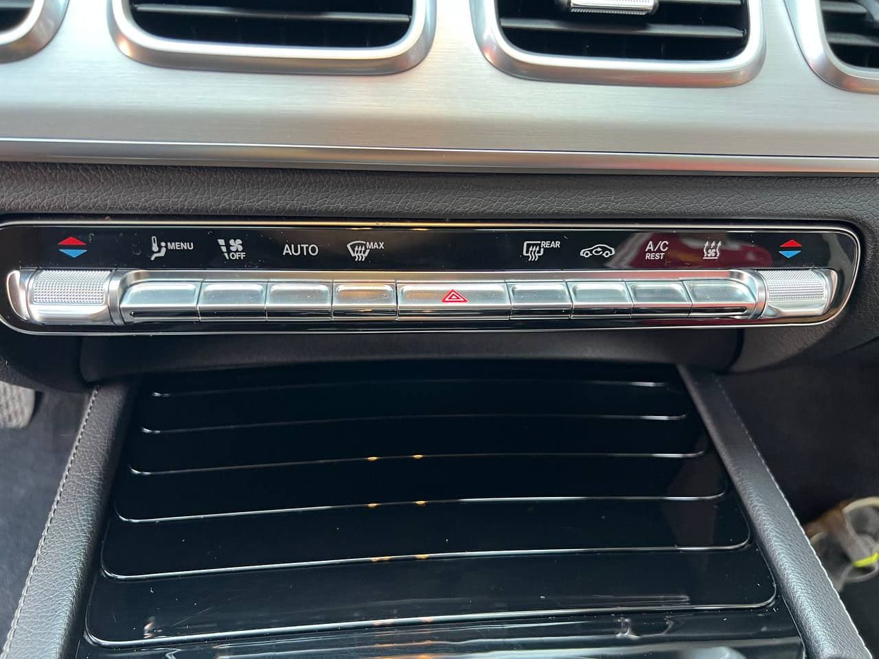 2020 Mercedes GLE 350de — Miniatură 13